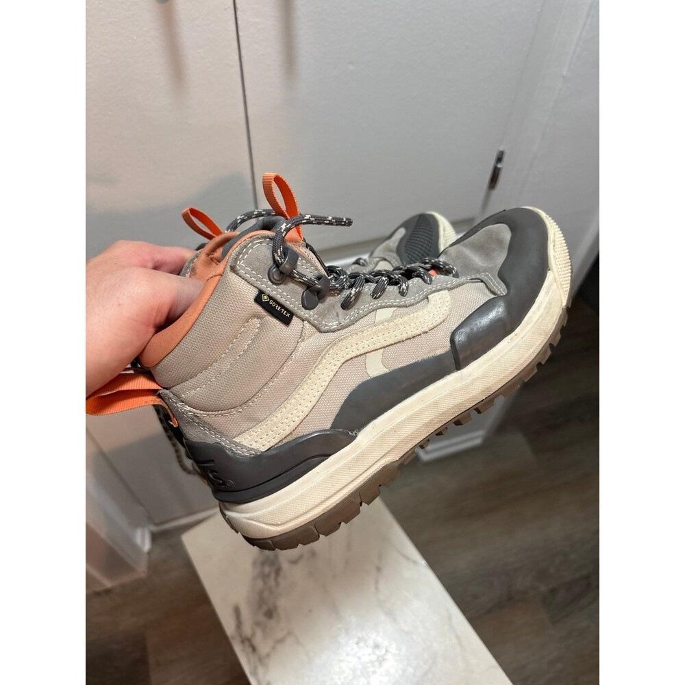 Vans UltraRange EXO Hi Gore-Tex MTE-2 Womens Hiking Boots Size 7 Waterproof